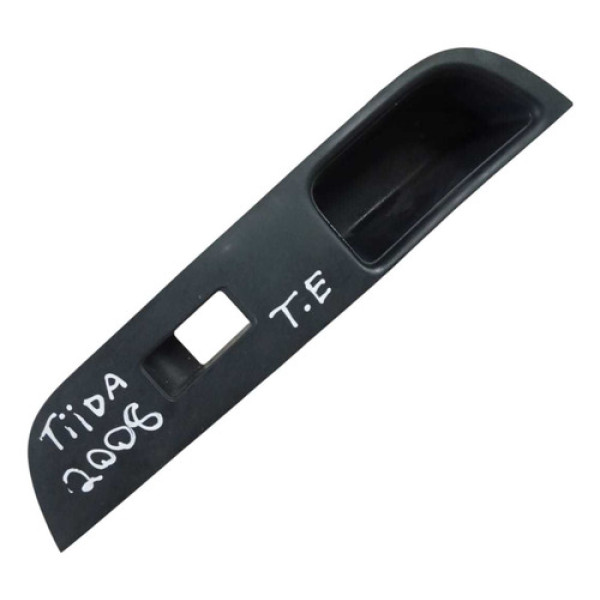 Moldura Botao Vidro Nissan Tiida 1.8s 2008 2009 82961el10a