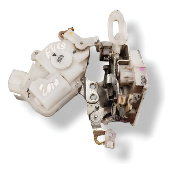 Fechadura Porta Dianteira Direitta Toyota Etios 2018 A 2020