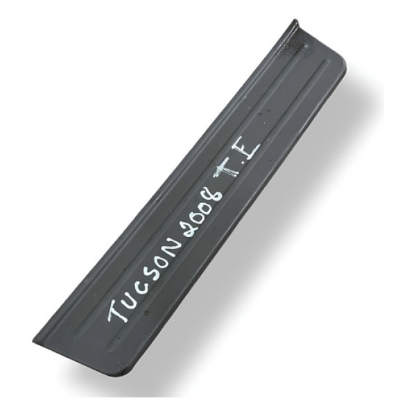 Soleira Porta Traseira Esquerda Tucson 2.0  2008 858782e000 Cinza