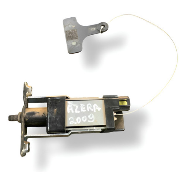 Trava Portinhola Tanque Combustivel Hyundai Azera 957203l00 Preto