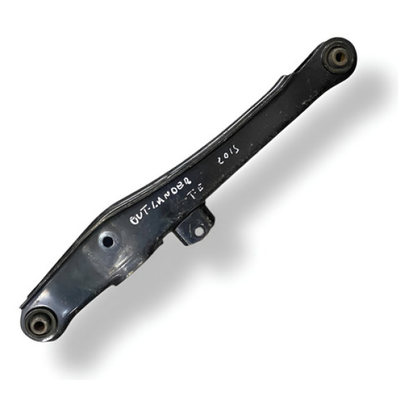 Bandeja Balança Traseira Esquerdo Mitsubishi Outlander 2014