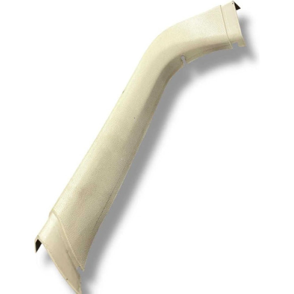 Acabamento Tampa Traseira Direito Captiva 2009 2012 96662597 Preto