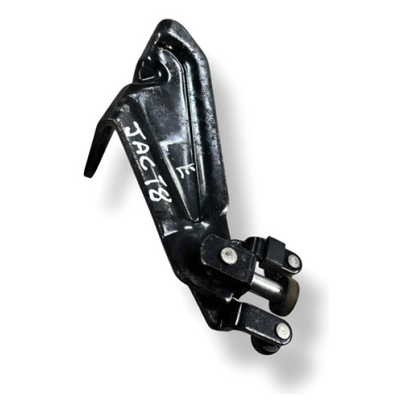 Dobradiça Carrinho Porta Traseira Esquerda Jac T8 77850v7010