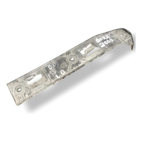 Suporte Guia Parachoque Dianteiro Direito Vw Bora 1999/2006