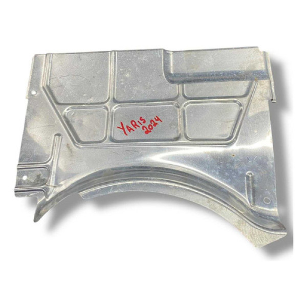 Isolador Defletor Radiador Toyota Yaris 1.5 2024 2025 2026