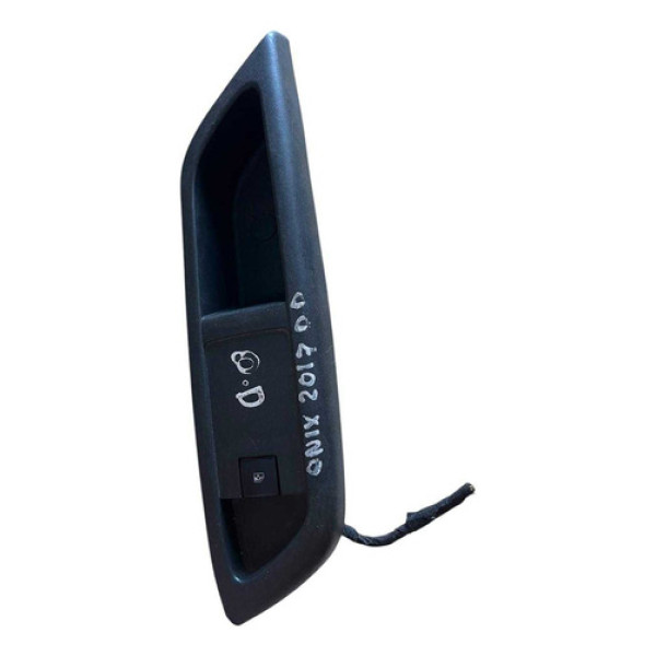 Botão Vidro Elétrico Diant Direito Onix/prisma 2015 52103299