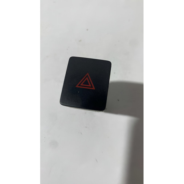 Botão Pisca Alerta Nissan Versa 1.6 2020 Água