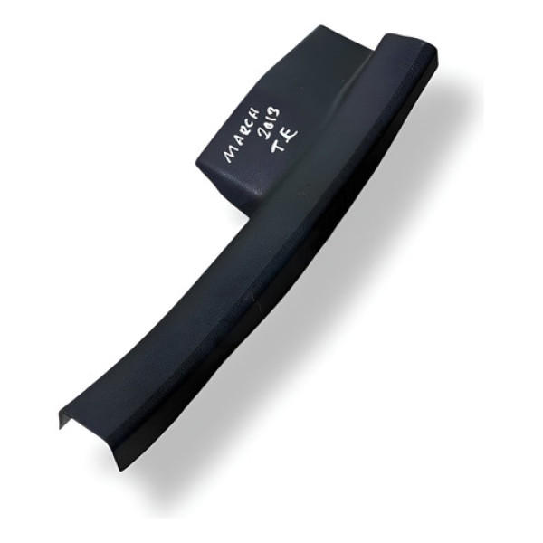 Soleira Porta Traseira Esquerda  March 1.6  2013 769b71hl0a Preto