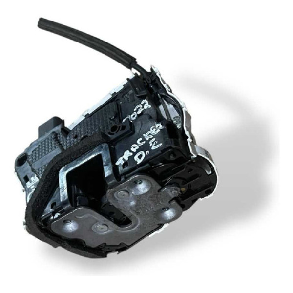 Fechadura Porta Dianteira Esquerda Gm Tracker 2022 26317126