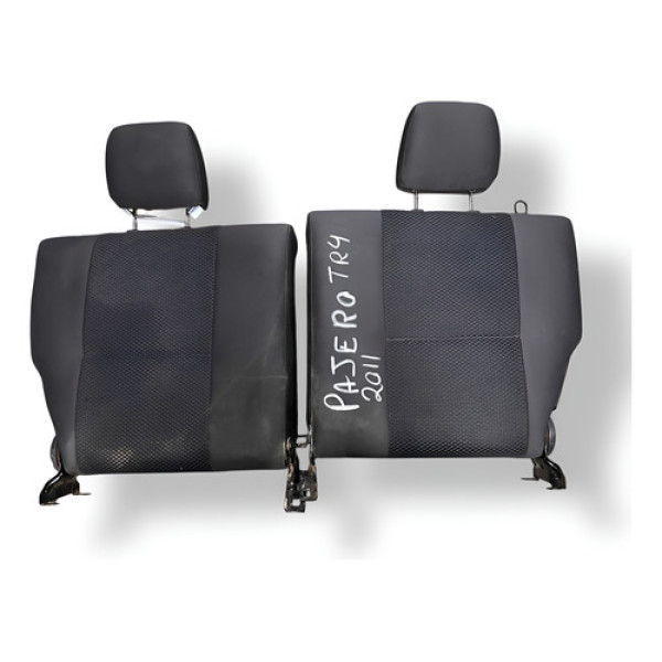 Encosto Traseiro Mitsubishi Pajero Tr4 2.0 - 2011 2012 2013  Preto