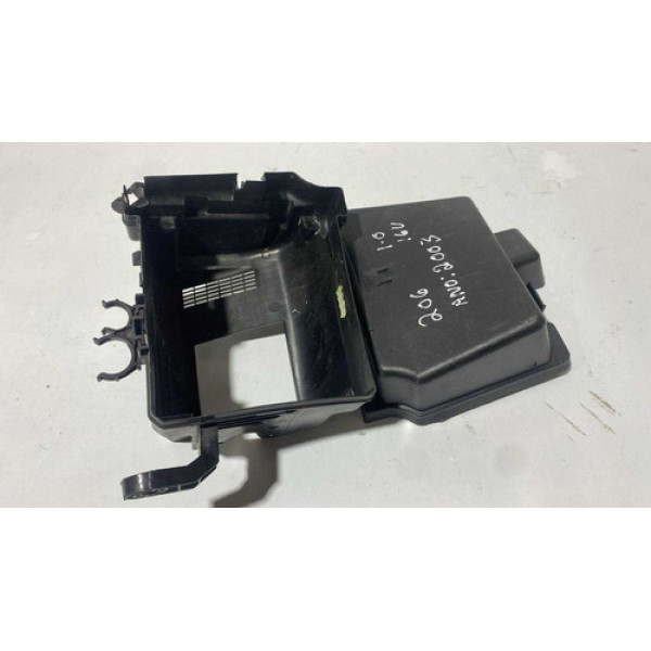 Caixa Fusivel Peugeot 206 2003 16v 9647799780