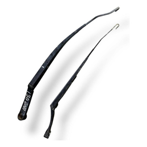 Par Braços Limpadores Parabrisa Hyundai I30 2010 420011233 Esquerdo