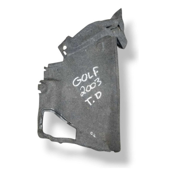  Forro Porta Mala Volkswagen  Golf 1.6  2003 2004 2005 