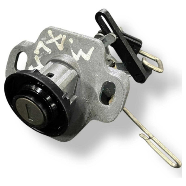 Cilindro Fechadura Tampa Traseira Volkswagen Voyage 2014