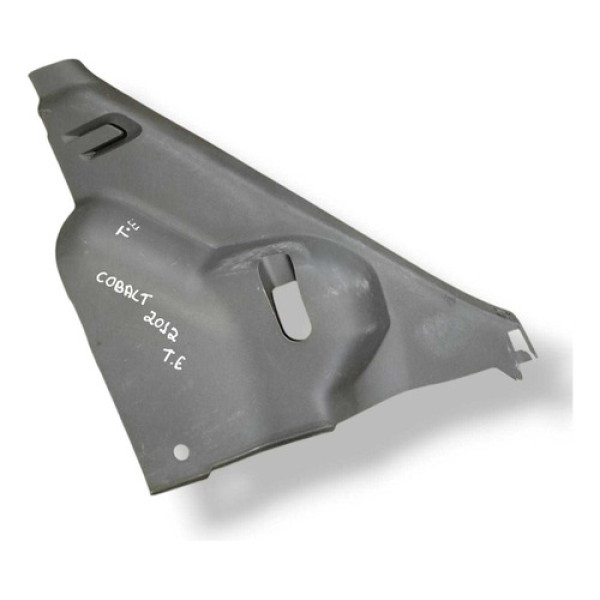 Acabamento Coluna Traseira Esquerda Gm Cobalt 2013 94748718