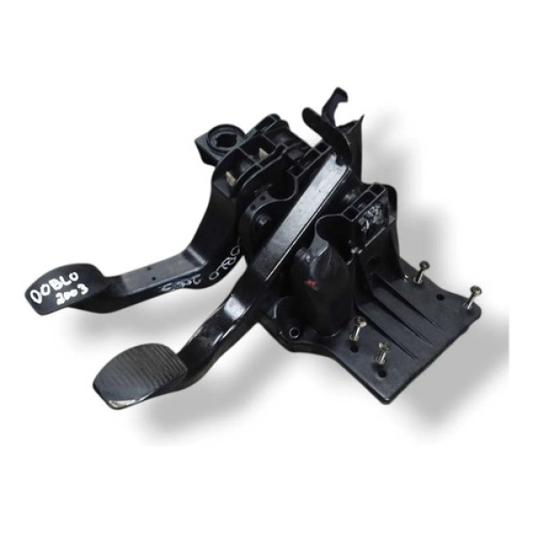 Pedaleira Freio E Embreagem Fiat Doblo 2004 2005 2006 2007