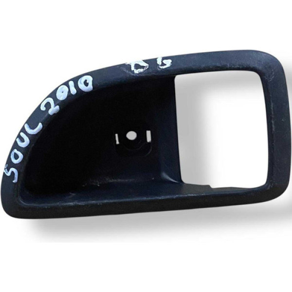 Moldura Maçaneta Int Diant Esq Kia Soul 1.6 2011 826112k100 Cinza Dianteira