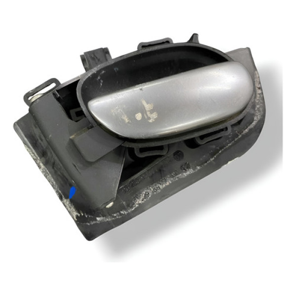 Maçaneta Interna Traseira Esquerda Peugeot 207 1.4 2011 7855 Prateado Traseira