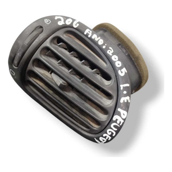 Difusor De Ar Lateral Esquerdo Peugeot 206 2000/2005 19a680
