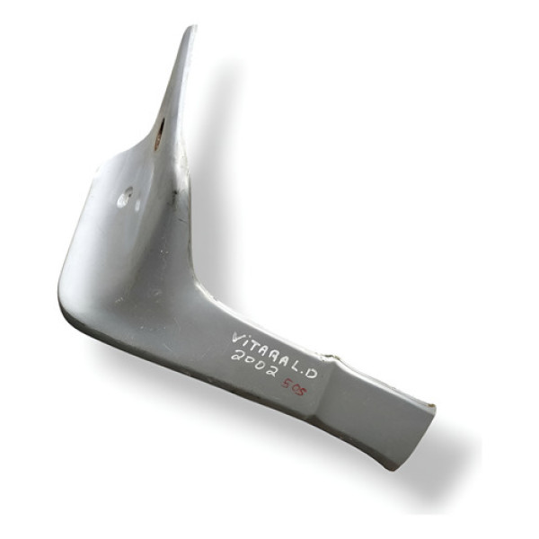 Acabamento Paralama  Direito Suzuki Vitara 2002 7185165da0 Prateado