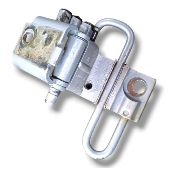 Dobradiça Porta Traseira Direita Vw Golf 2.0 2000 4b0831411b