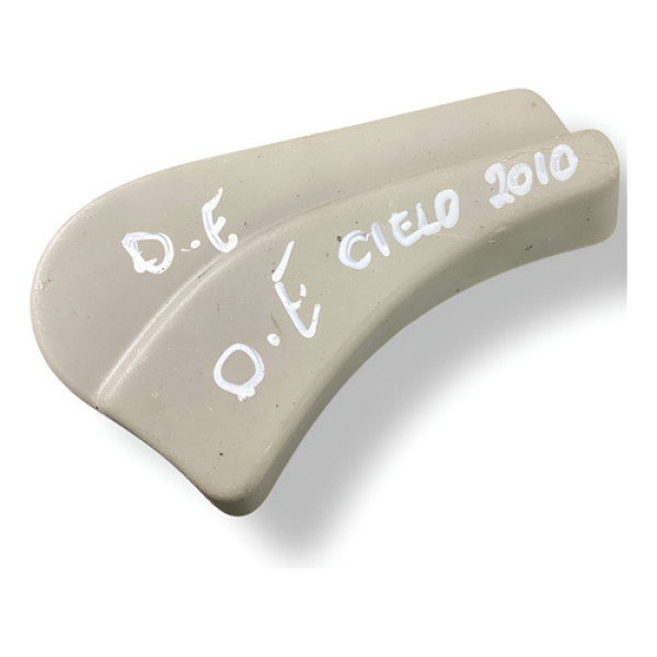 Acabamento Dianteiro Esquerdo Chery Cielo 2010 Ag105435 Preto