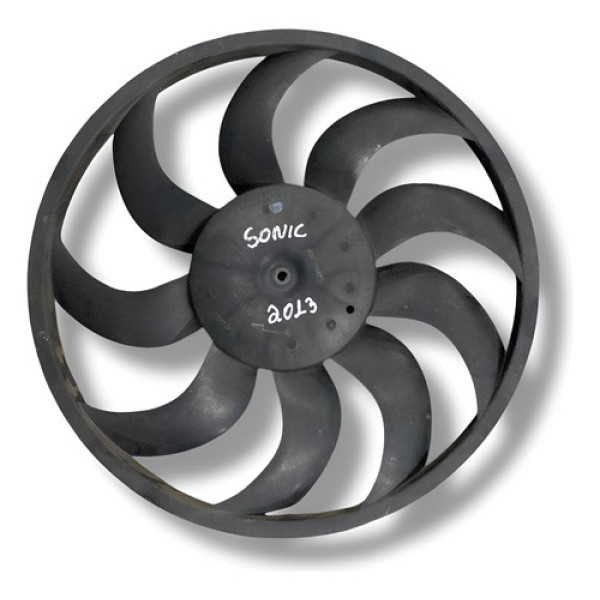 Defletor Superior Radiador Chevrolet Sonic 2013 95961448