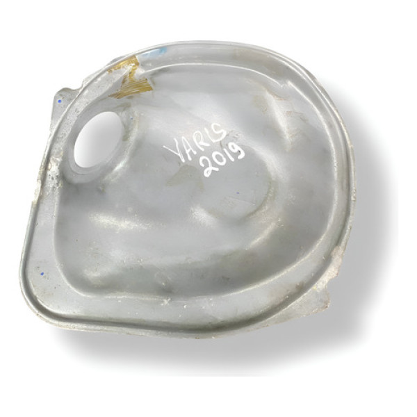 Tampa Acesso Bomba Combustível  Toyota Yaris 2019 Branco