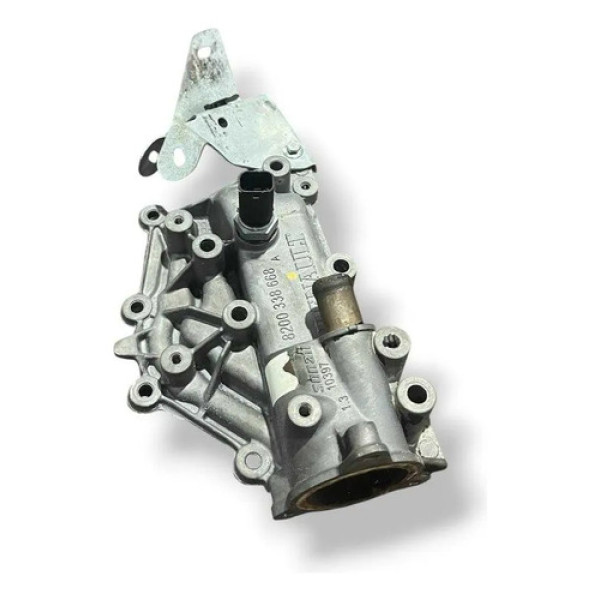 Carcaça Válvula Termostática Renault Duster 2014 8200338668