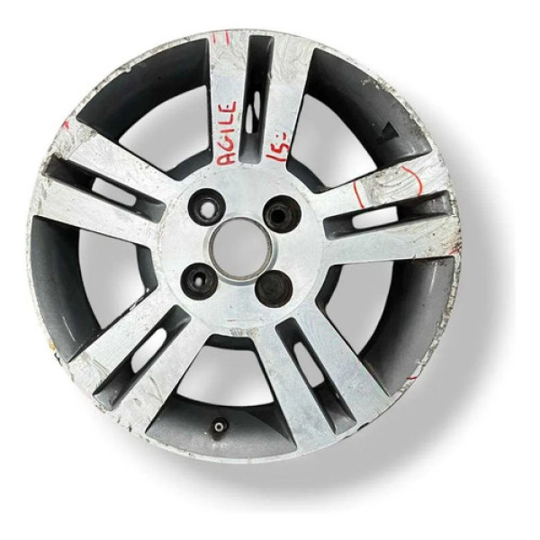 Roda Liga Leve Aro 15 Chevrolet Agile 2013 Detalhe 52015607 Prateado