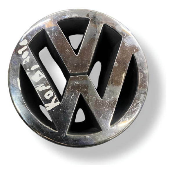 Emblema Dianteiro Volkswagen Kombi 2010 A 2013 1t0853601 Preto