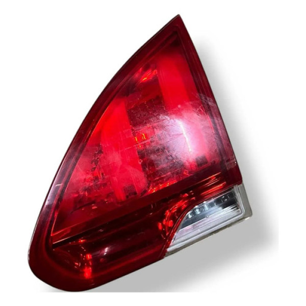 Lanterna Tampa Traseira Direita Peugeot 2008 2017 9808127580 Direito/passageiro Vermelho
