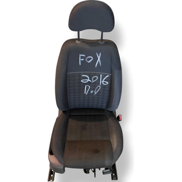 Banco Dianteiro Direito Volkswagen Fox 2015 2016 2017 - 1