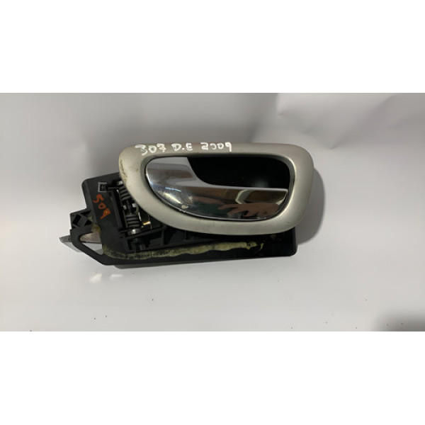  Maçaneta Interna Dianteira Esquerda Peugeot  307 2010 Preto Dianteira