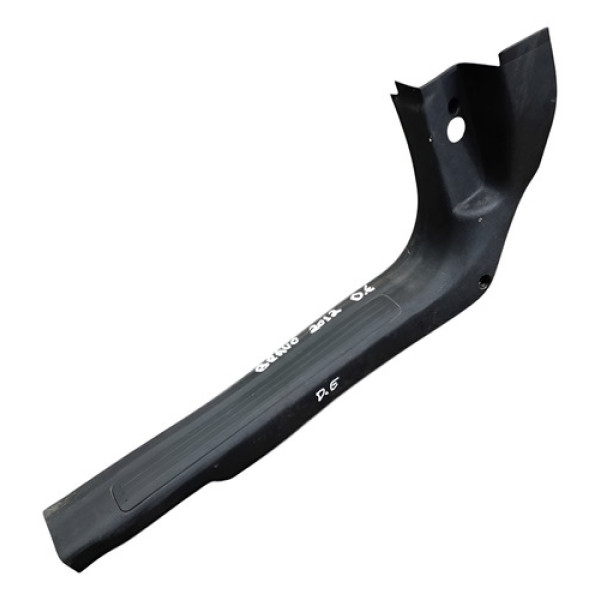 Soleira Dianteira Esquerda Fiat Bravo 2012 2013  735384600 Preto