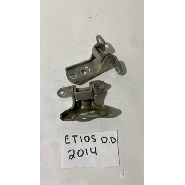 Par Dobradiça Porta Dianteira Direita Toyota Etios 2014  