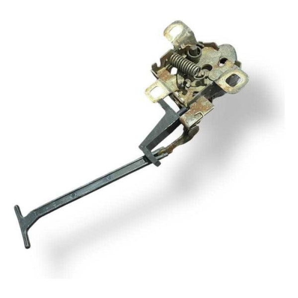 Fechadura Inferior Capô Fiat Strada 1.4 2009 A 201251792084