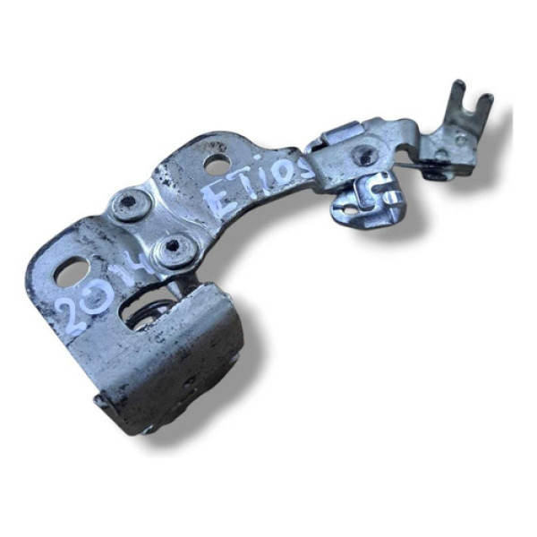 Batente Trava Porta Mala Toyota Etios 2014 2015 2016 2017