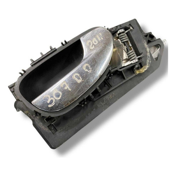 Maçaneta Inter Dianteira Direita Peugeot 307 2011 9643604477 Dianteira