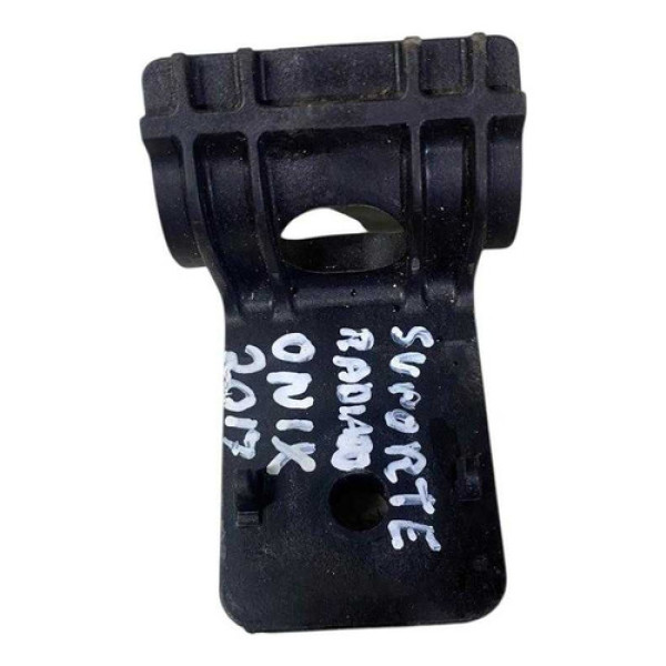 Suporte Radiador Chevrolet Onix 2017 