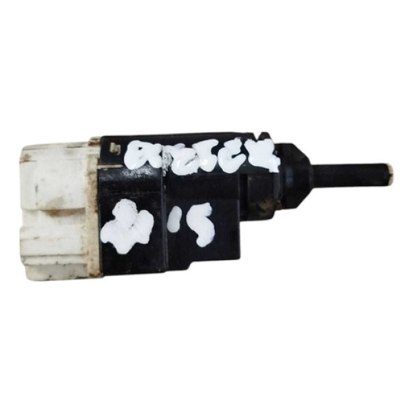  Sensor Interruptor Pedal Embreagem  Renault  Duster 2015