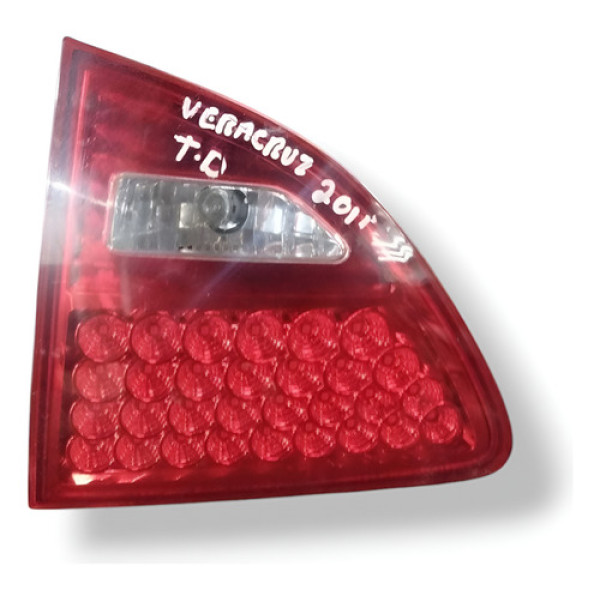 Lanterna Tampa Traseira Lado Direito Hyundai Vera Cruz 2011 Direito/passageiro Vermelho