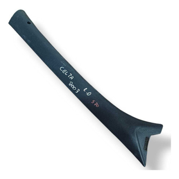 Acabamento Coluna Parabrisa Lado Direito Celta 2003 93330780