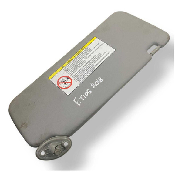 Quebra Sol Lado Esquerdo Toyota Etios Sedán 2017  2018  2019