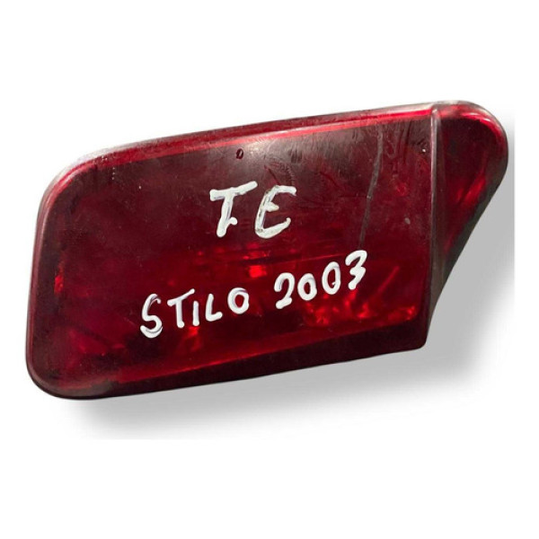 Lanterna Tampa Traseira Esquerda Fiat Stilo 2005 2006 2007 Esquerdo/motorista Cáqui