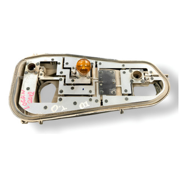 Circuito Lanterna Direita Renault Logan 1.0 2012 2013 2014 Direito/passageiro Vermelho