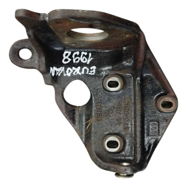 Suporte Bomba Injetora Eurovan Caravelle 2.4 1998  074130147