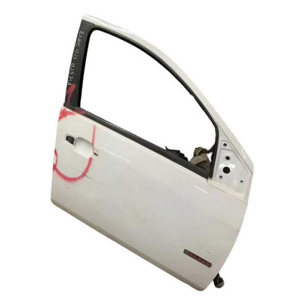 Porta Dianteira Direita Ford Fiesta 2013  Dianteira Direita Água