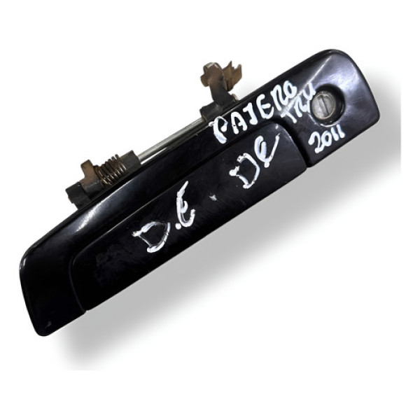 Macaneta Externa Dianteira Esquerda Mitsubishi Pajero 2011   Preto Dianteira