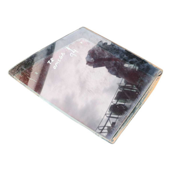 Vidro Fixo Porta Traseira Esquerda Gm Omega 1992 A 1998